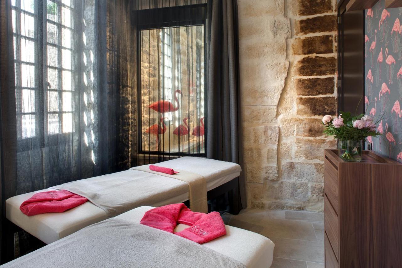 Boutique Hotel Des Remparts & Spa 艾格-莫尔特 外观 照片