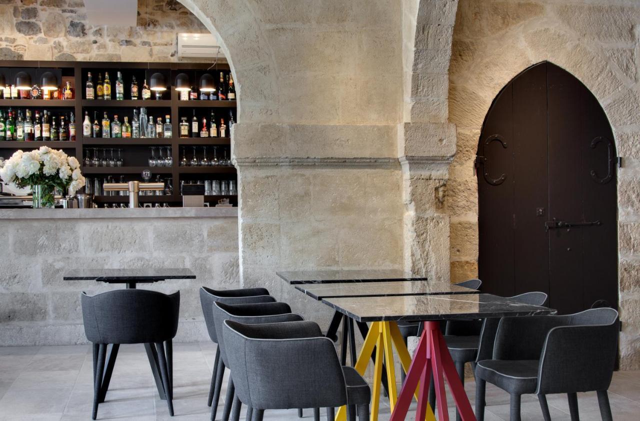 Boutique Hotel Des Remparts & Spa 艾格-莫尔特 外观 照片